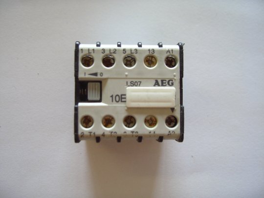 AEG Contactor