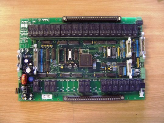 UWE Main PCB  218875